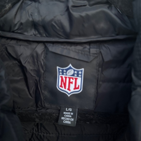 NFL - Philedelphia Eagles 3-in-1 Puffer Jacket/Vest Combo - Picture 5 of 8